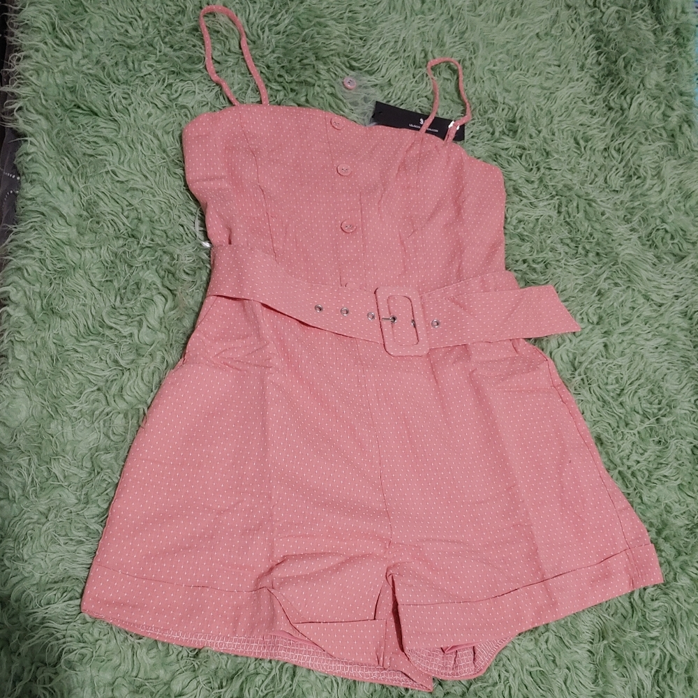 Pink romper - Picture 3 of 3